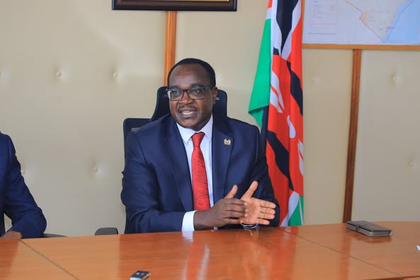 CS  Education Hon. Julius Migos Ogamba during the signing of IPA  cooperation in implementing the education function, between the Ministry of Education and the county governments of Murang’a and Mandera.