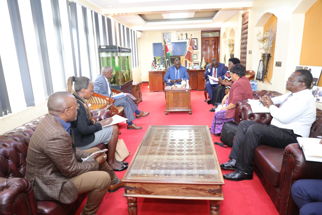 Consultative meeting  with the Governor